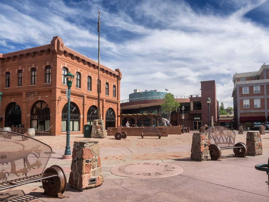 Flagstaff main square with pueblo house